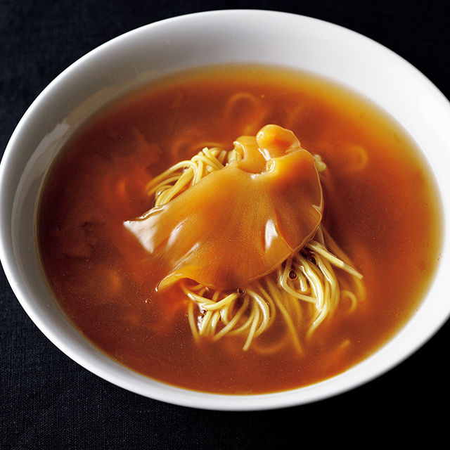 「ふかひれの姿煮入りつゆそば」1食(スープ300g、あん300g、麵120g)¥3,456