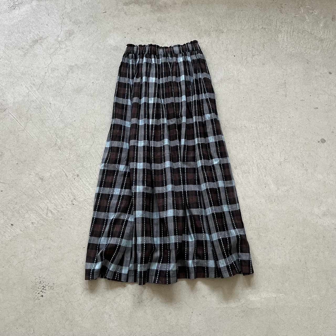 「UHURU」の【SHIPS別注】プリントバリエーションスカート ¥14,190