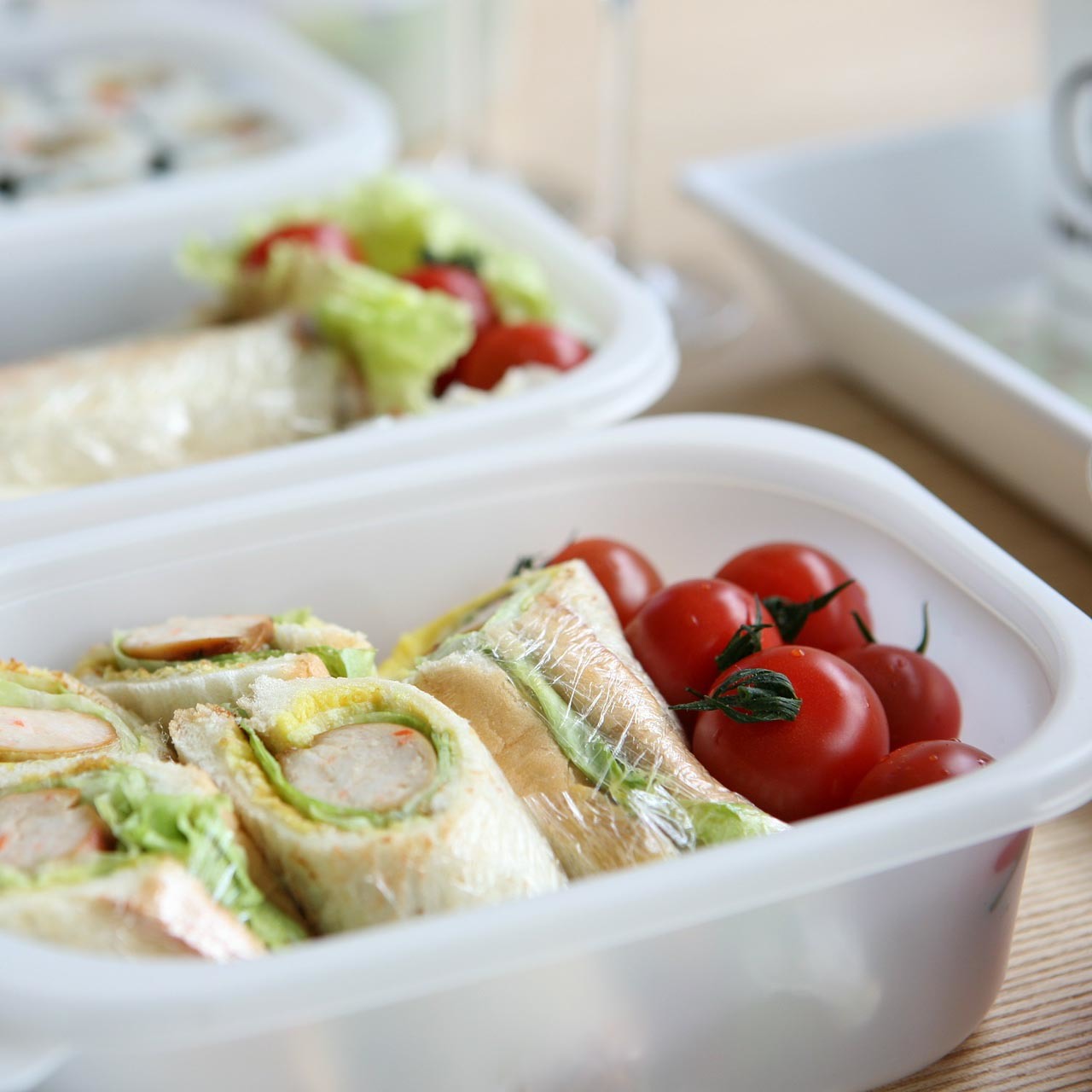 あなたのランチは お弁当派 外食派 それともコンビニ派 ファッション誌marisol マリソル 40代をもっとキレイに 女っぷり上々