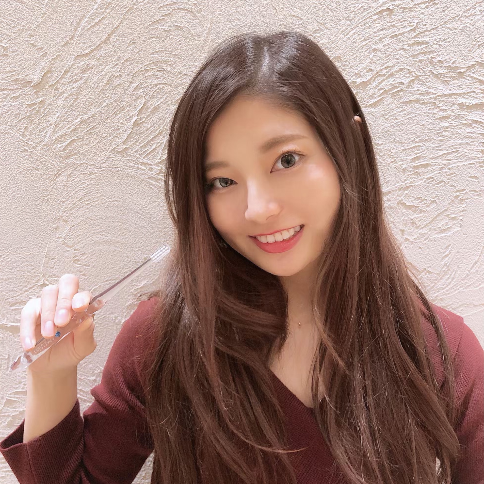 歯ブラシにキラキラが付いててカワイイ💎