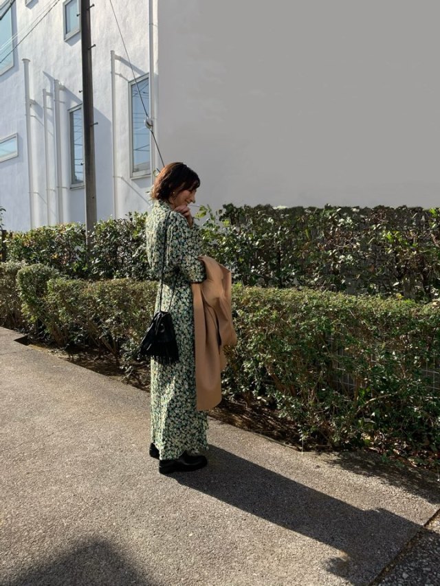 ZARA グリーンの花柄ワンピ