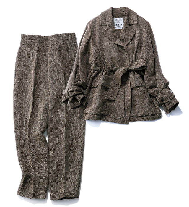 ジャケット¥86,900・パンツ¥46,200/カオス丸の内(カオス)