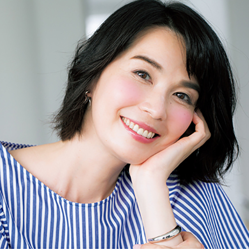 4ステップで 脱 シジミ目 に 目をぱっちりさせるアラフィー必見のアイラインテクニック Web Eclat 50代女性のためのファッション ビューティ ライフスタイル最新情報