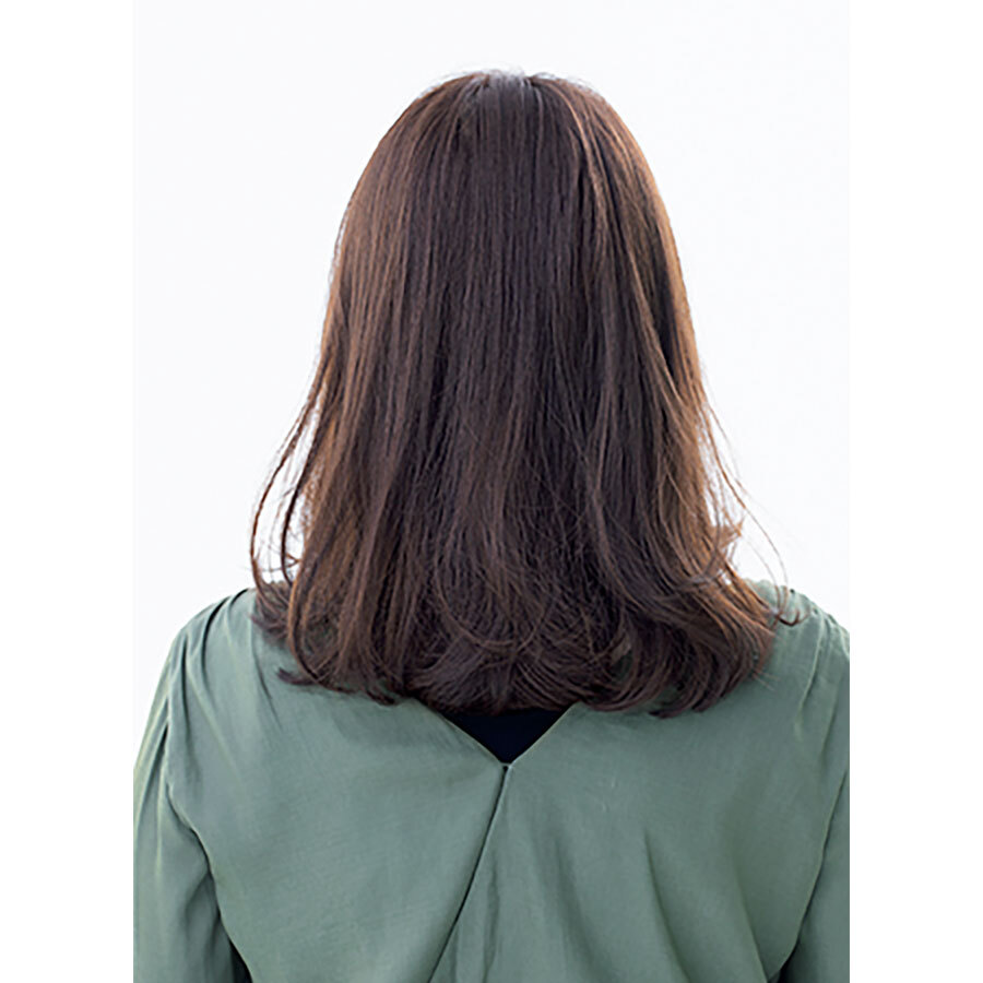 後ろから見た 人気ミディアムヘアスタイル7位の髪型