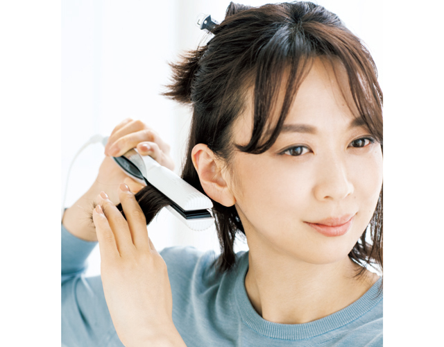 ブロッキングして根元をはさむ