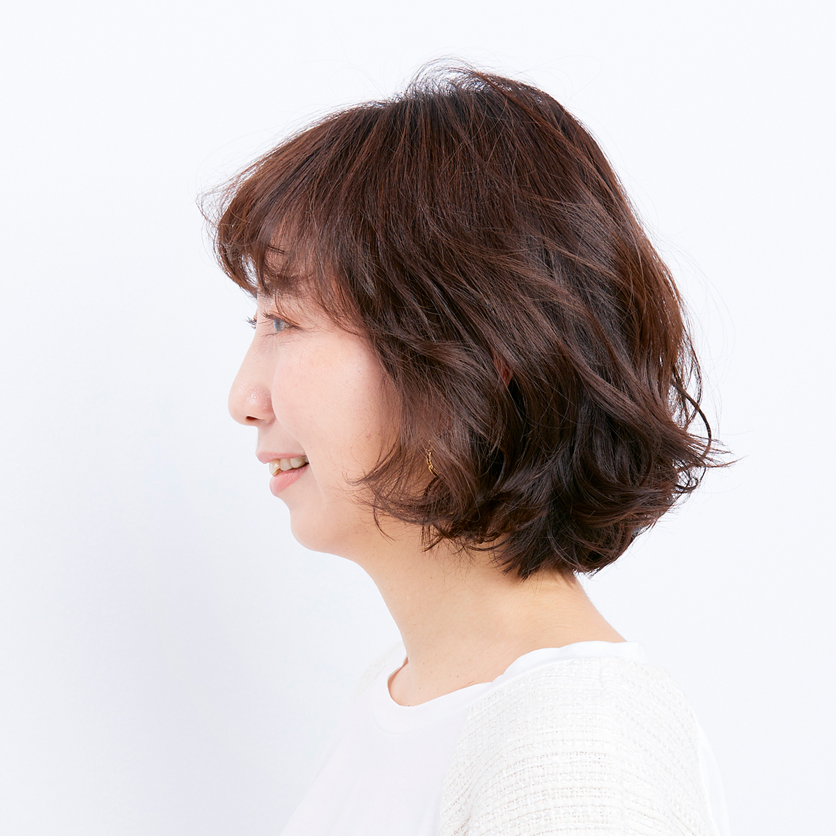 40代に似合う髪型 横から見たボブヘアスタイル人気ランキング3位
