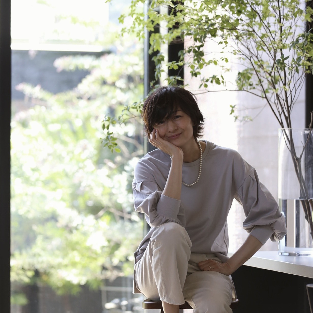 富岡佳子private Life エクラプレミアム Lachement 富岡佳子 Web Eclat 50代女性のためのファッション ビューティ ライフスタイル最新情報