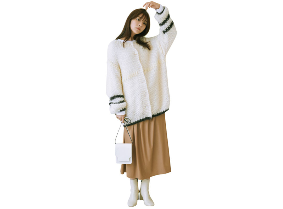定番白ニットはグリーンシャドウで今っぽ顔♡【今日着る服×旬色メイクであか抜ける!①】_1_4