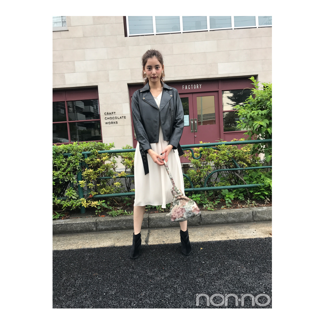 新木優子の定番ライダースで甘辛MIXコーデ【毎日コーデ】_1_1