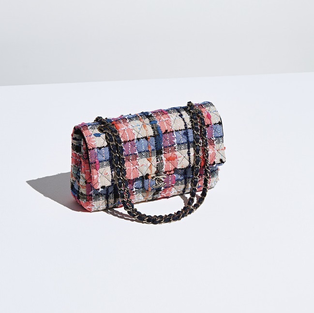 ファッション シャネルのチェーンバッグ