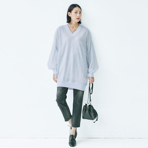 Comfort embracement×éclat チュール重ねVネックニット