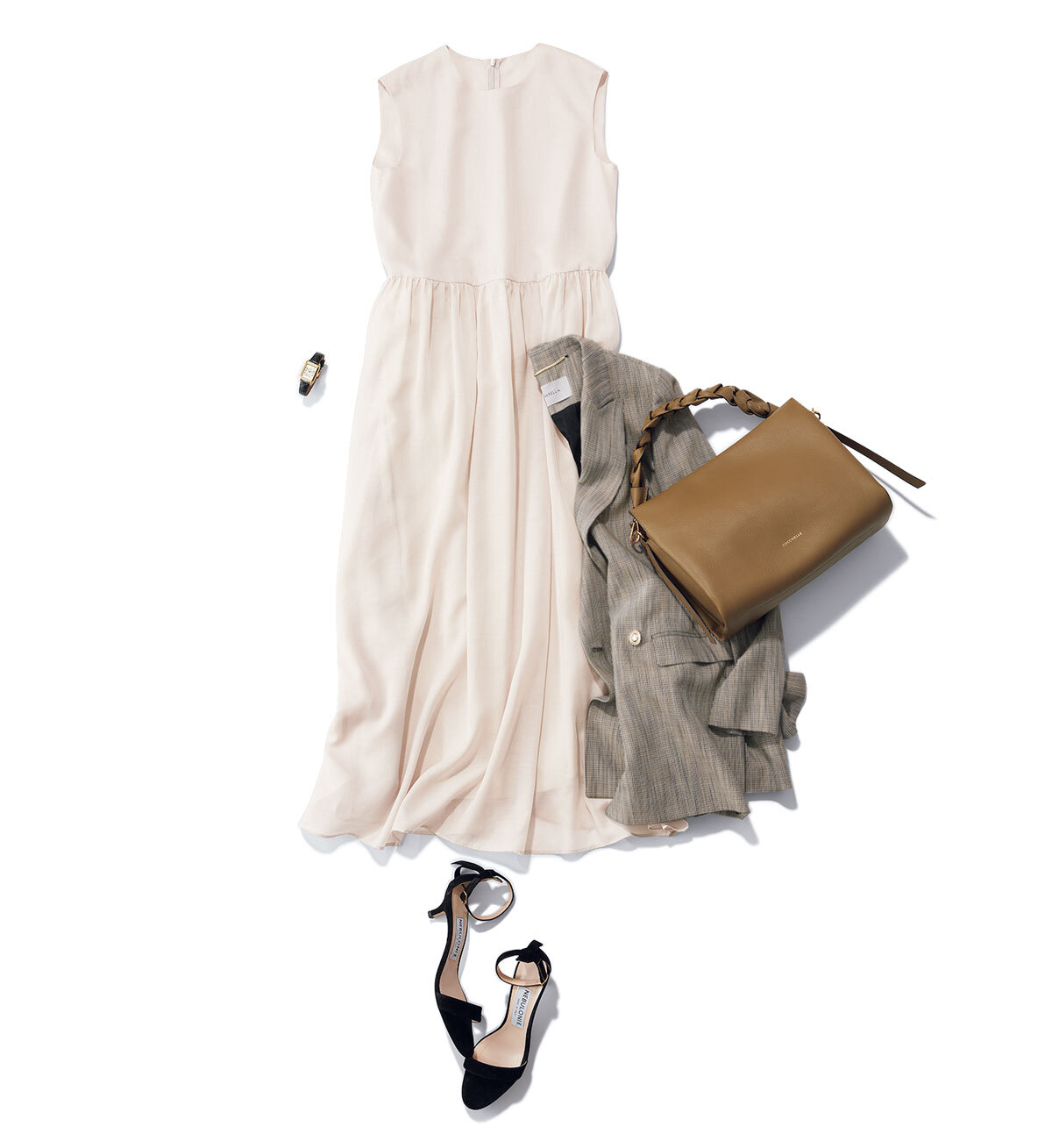 シーンを問わない汎用性も魅力 エムセブンデイズの大人のための主役級ワンピース ファッション誌marisol マリソル Online 40代をもっとキレイに 女っぷり上々