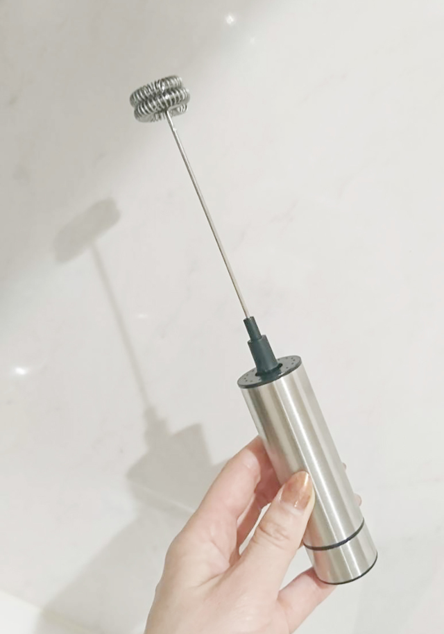 ミルク用の泡立て器