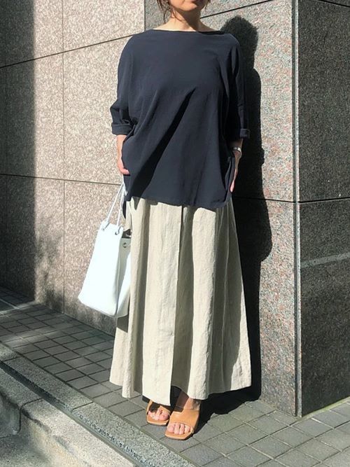 徳原文子×Chaos リネンスカート ¥29,700