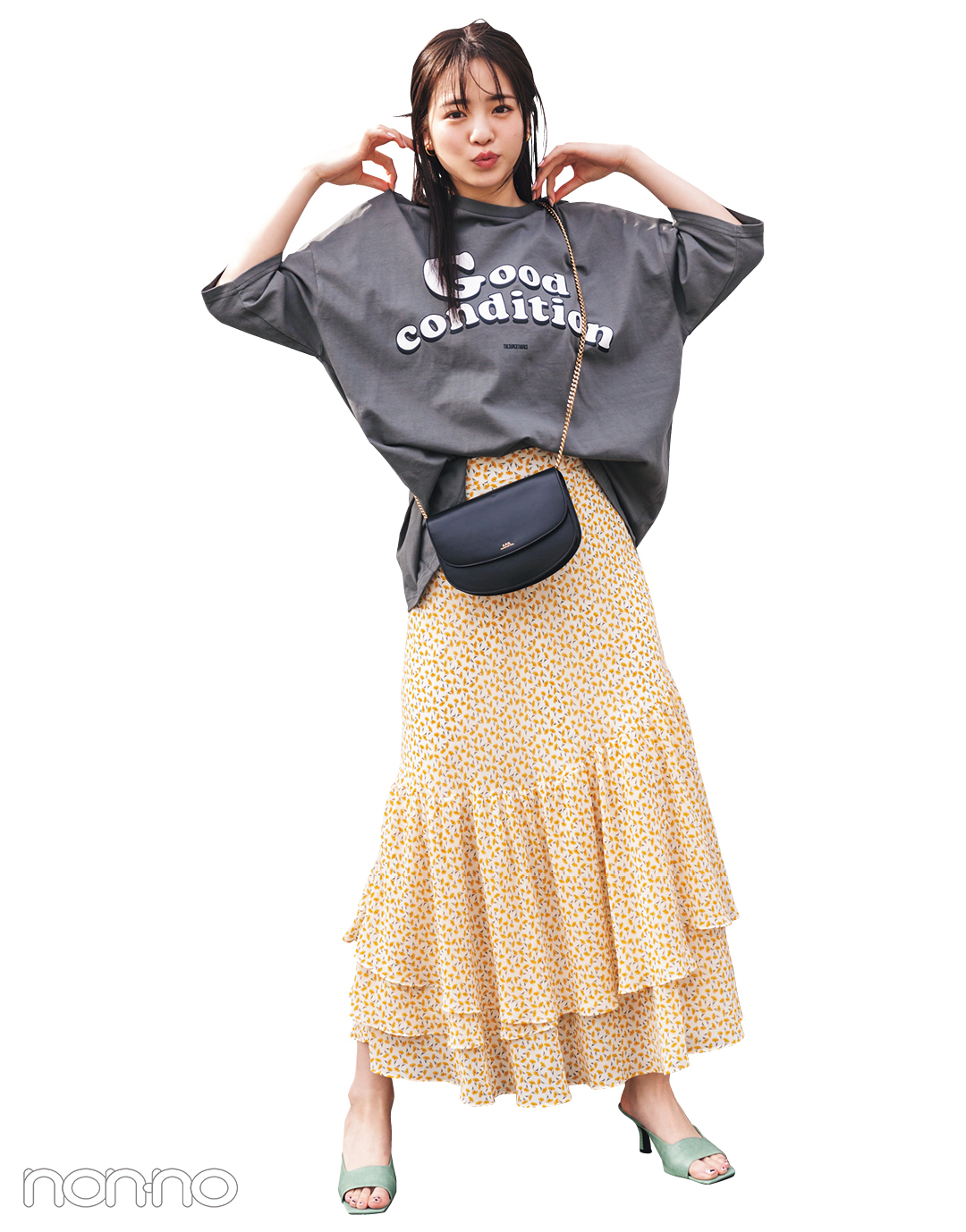 横田真悠が着るスタイルアップするSUPERTHANKSのメンズTシャツコーデ23