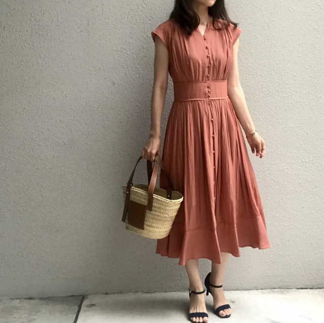 秋まで活躍 セールで購入したアイテムで夏スタイルを新鮮に ファッション誌marisol マリソル Online 40代をもっとキレイに 女っぷり上々