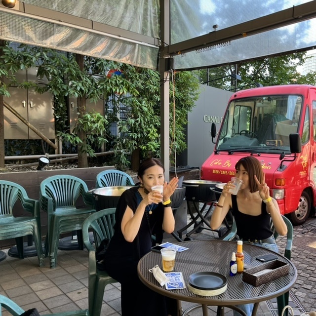 おなじみ美女組メンバーと夏の風が気持ち良いリバーサイドでテラスランチ_1_6