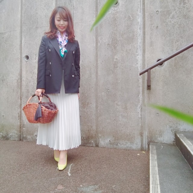 Jacket:Ships
Scarf:Manipuri
Skirt:12closet
Shoes:Pellico