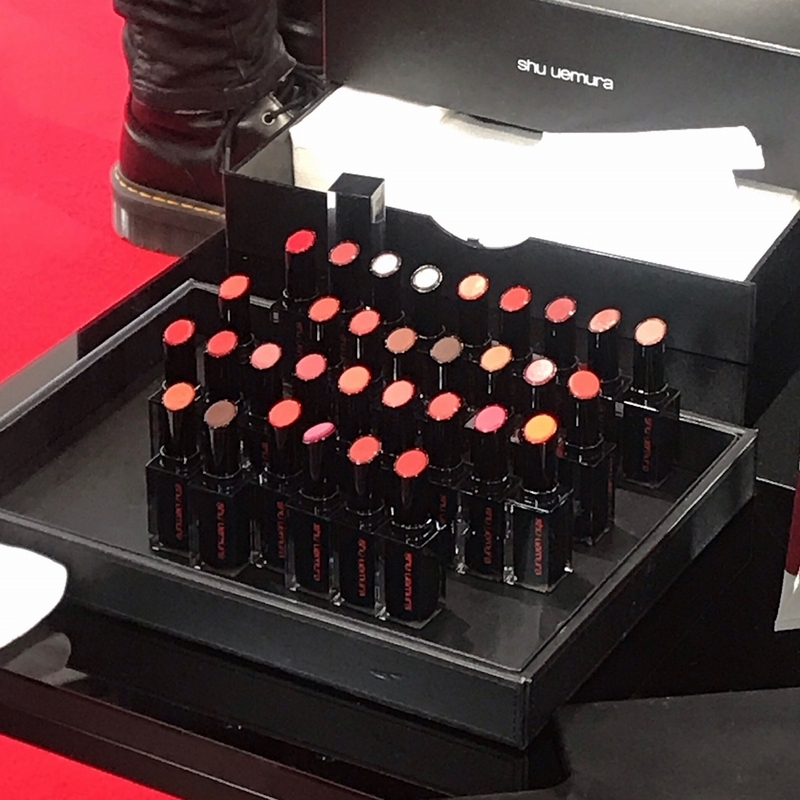 シュウのリップはマットな新作も仲間入り