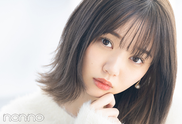 さりげないふりして あざと可愛さno １ 白ニット 冬のナチュラルメイク 恋活ノンノ Non No Web ファッション 美容 モデル情報を毎日お届け