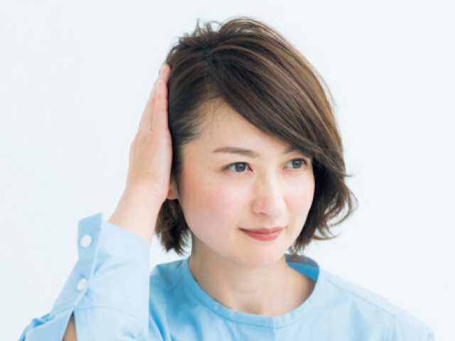 少ないパートを耳にかけてタイトに