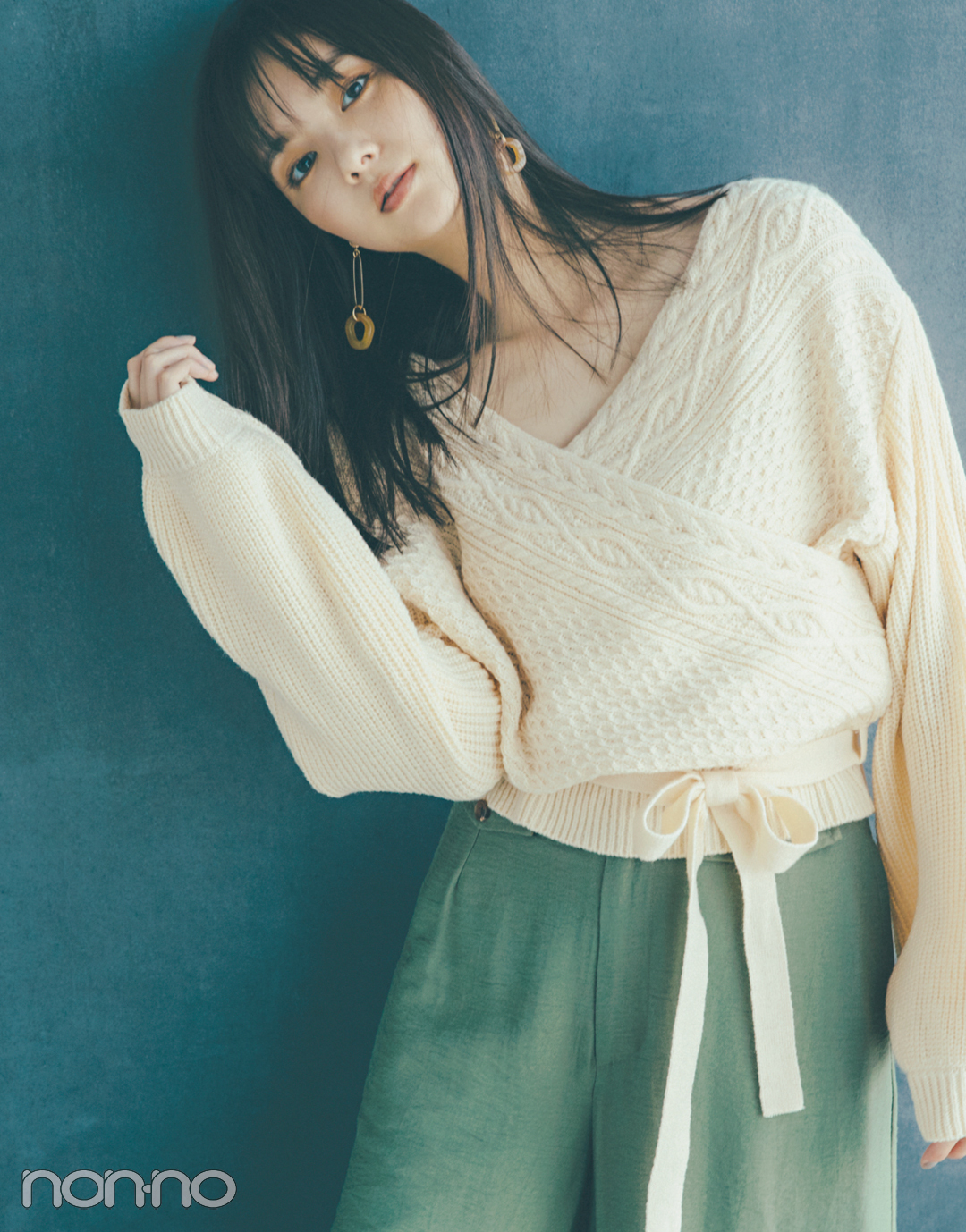 2019秋冬トレンド★ 女らしさ倍増のカシュクールニット3選!_1_2