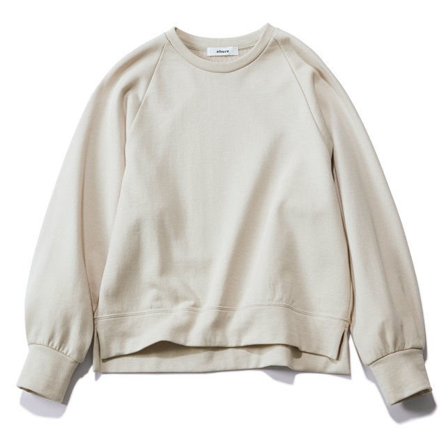 スウェット¥25,300/ebure GINZA SIX店(ebure)