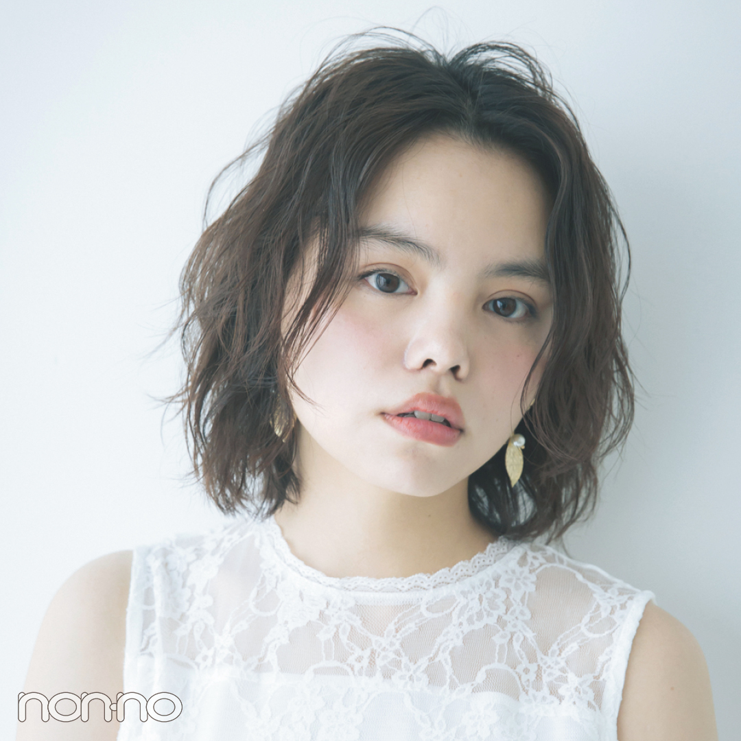 長めの前髪でキレイ 可愛い両方get 最新ヘアスタイル６選 Non No Web ファッション 美容 モデル情報を毎日お届け