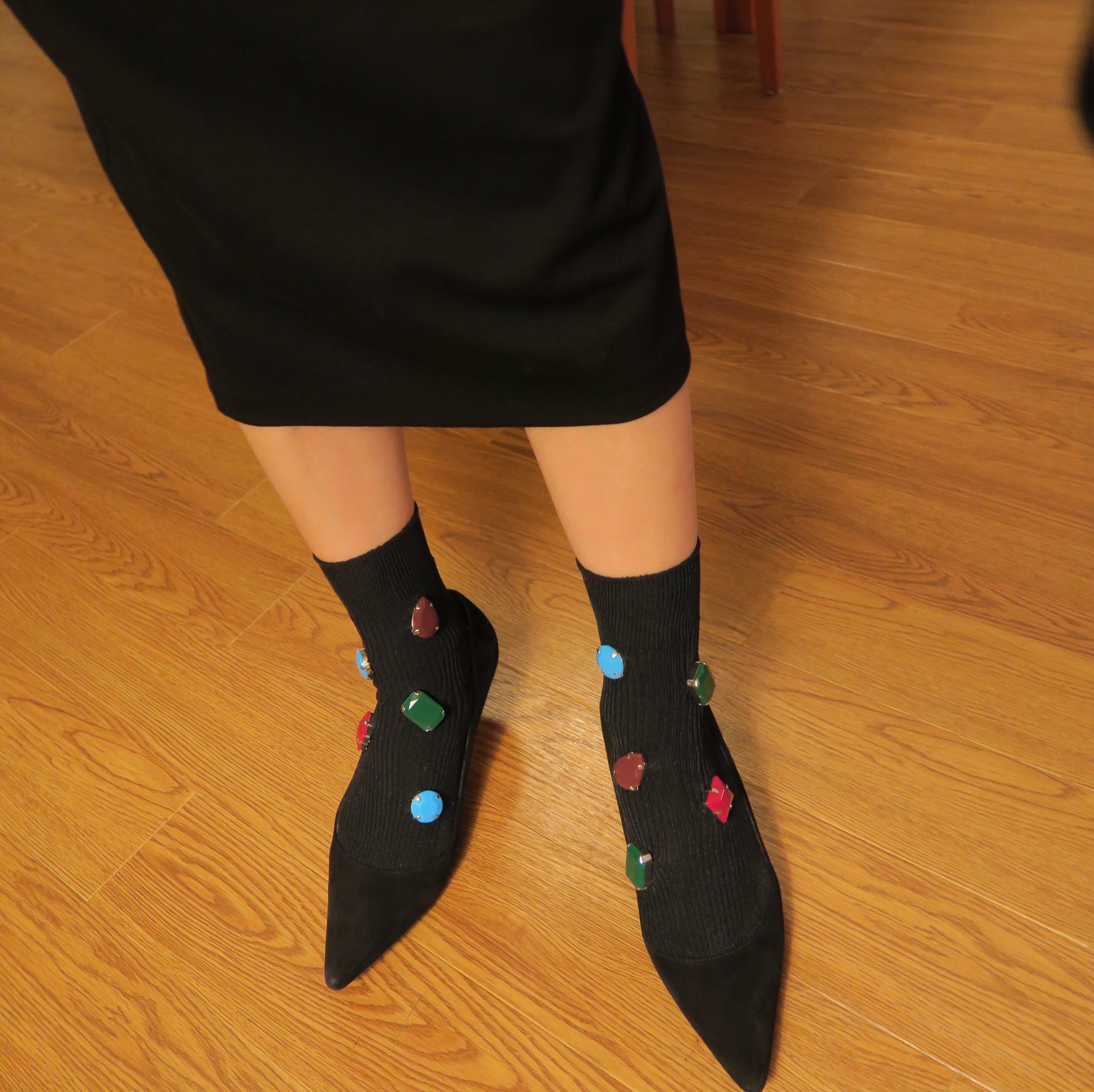 おしゃれは足元から パンプスxソックス コーデ ファッション誌marisol マリソル Online 40代をもっとキレイに 女っぷり上々