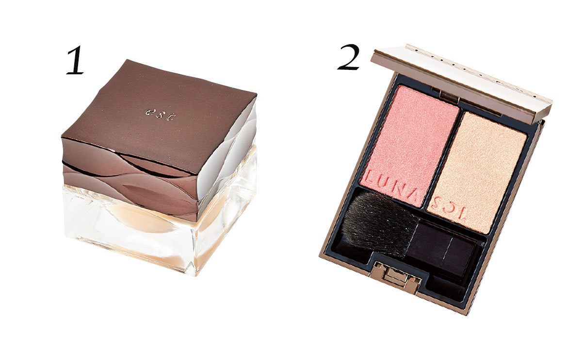 ①ザ グローイング クリームメークアップ 30g全6 色¥13,000/エスト ②ルナソル カラーリンググレイズ 02¥6,200/カネボウ化粧品