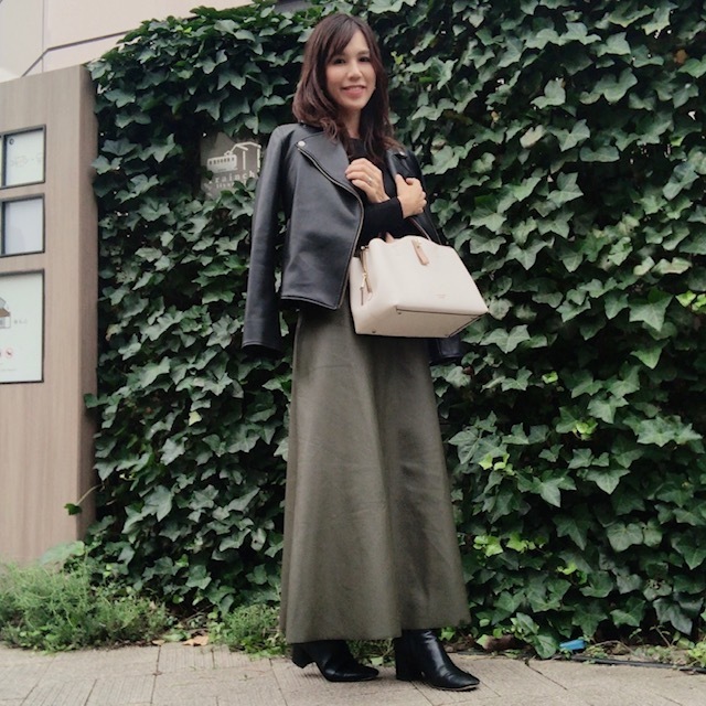 冬のレザーが女っぷりをあげる!レザーアイテムのコーディネートまとめ|40代の冬トレンドファッション_1_23