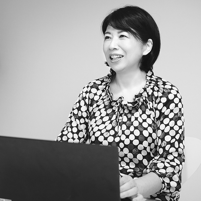 婚活支援サービス運営 笈川房子さん(60歳) 平日の本業で生活を支えライフワークを副業に