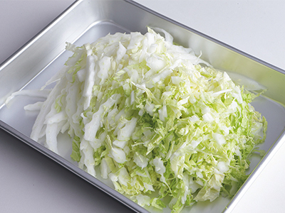 白菜をたっぷりいただく! ゆで卵と練り物、白菜の鍋【絶品鍋レシピ28days】_1_2