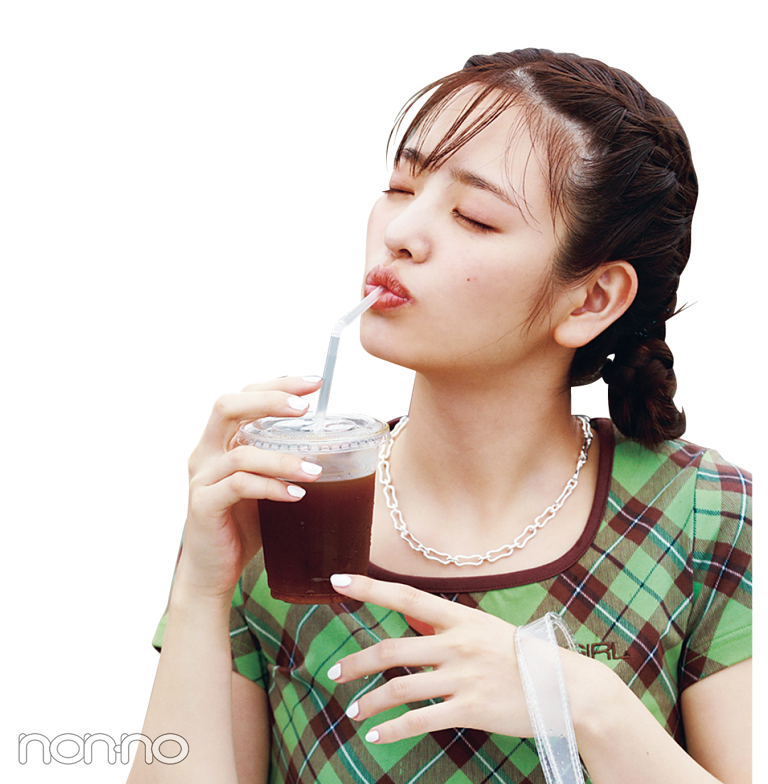 横田真悠のナチュラルヘルシーコーデモデルカット1-5