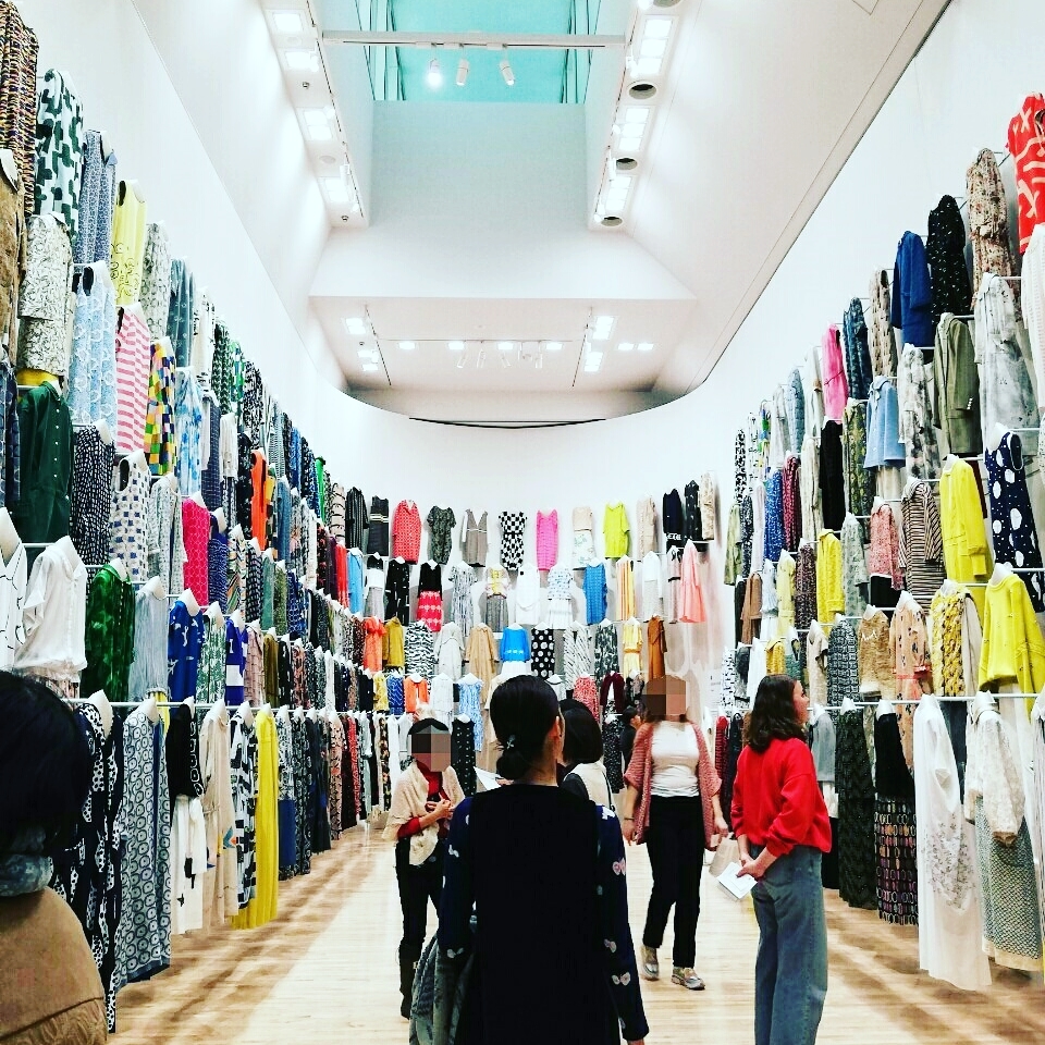 相棒ロングブーツで ミナペルホネン展 華組 一色華菜子のブログ 華組ブログ Web Eclat