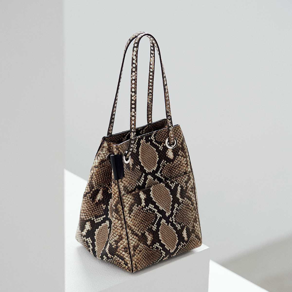 今狙っているBAG3
