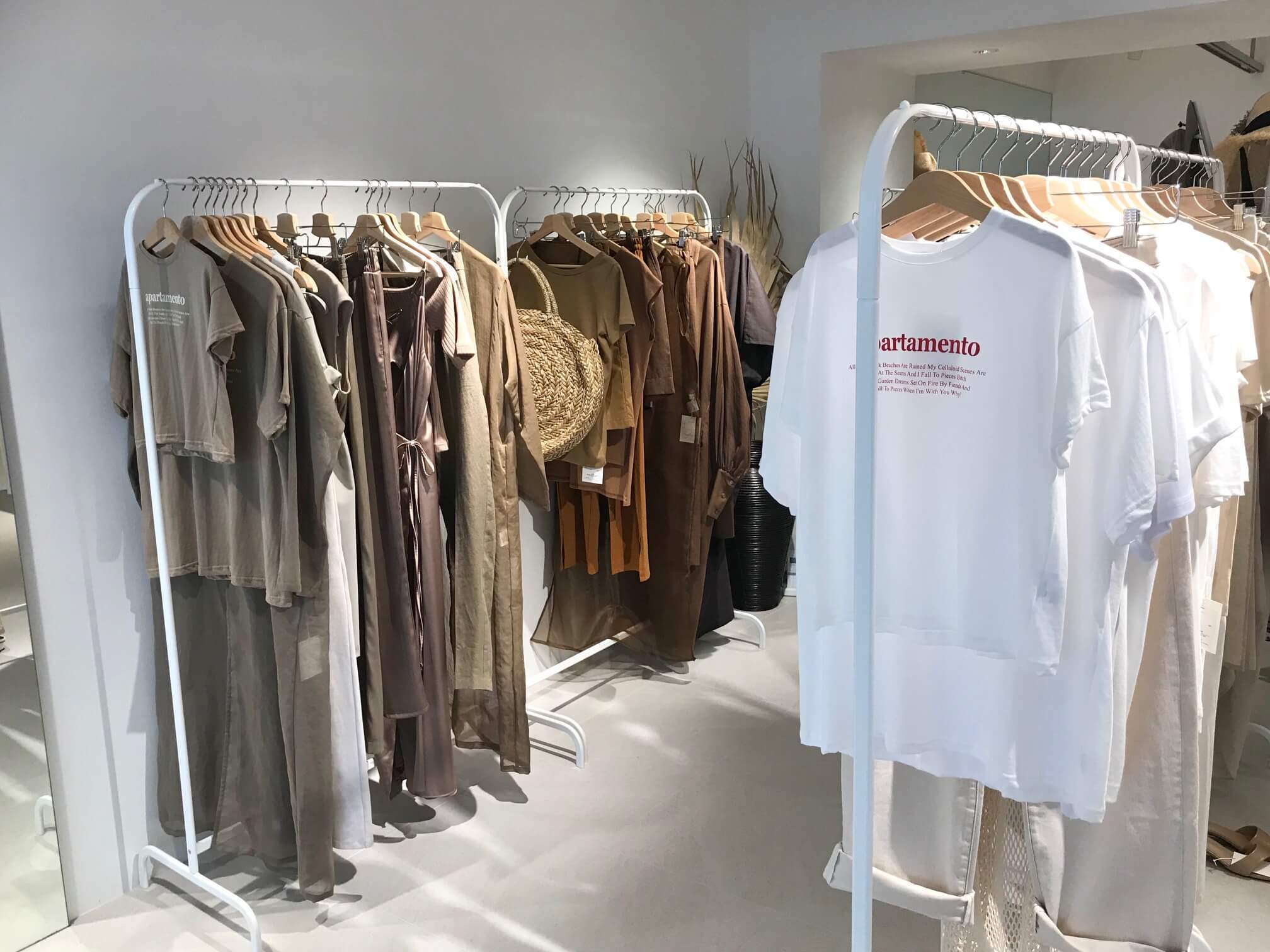 Lavish Gate 店内