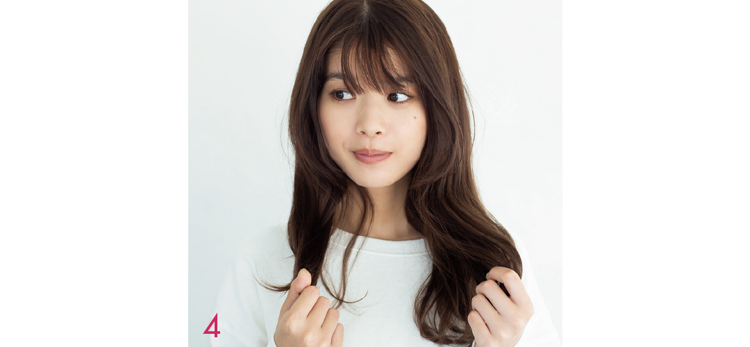 【ヘアアレンジ】デートなら時短で巻き髪♡ やりすぎないラフ感はこう作る!_1_7