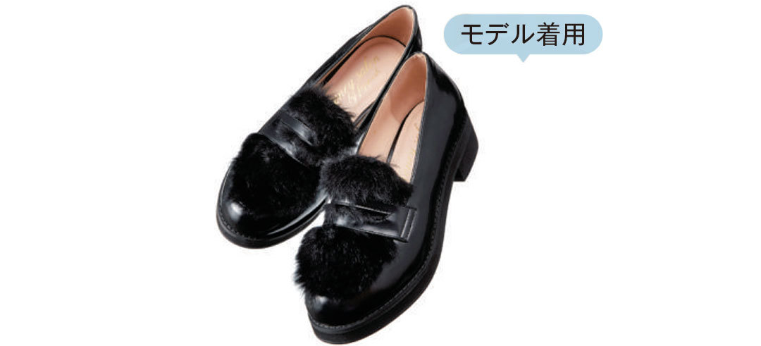 黒ファーならちょうどいい存在感! 最旬「ファーローファー」_1_2