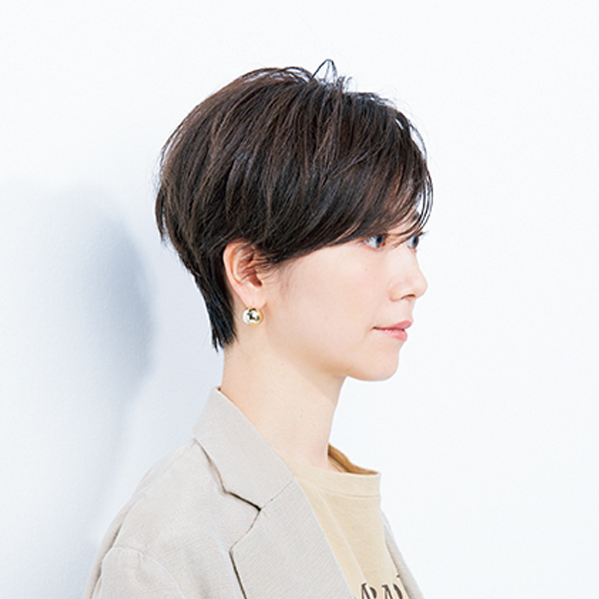 横から見た人気ヘアスタイル8位の髪型