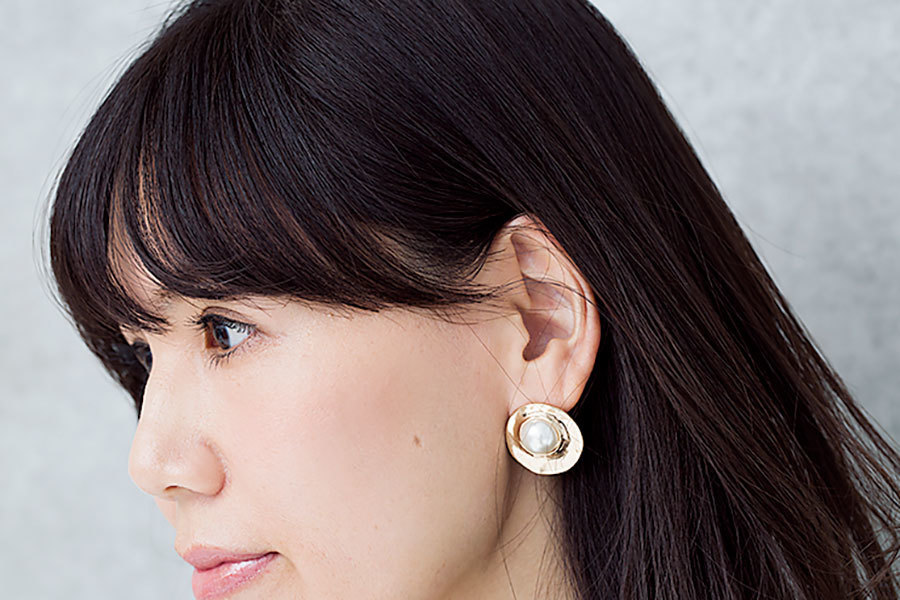 後ろから見た 人気ミディアムヘアスタイル9位の髪型