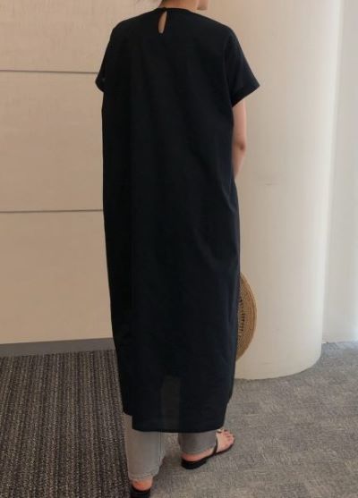 MIDIUMISOLID×eclat フロントノットワンピース ¥15,180