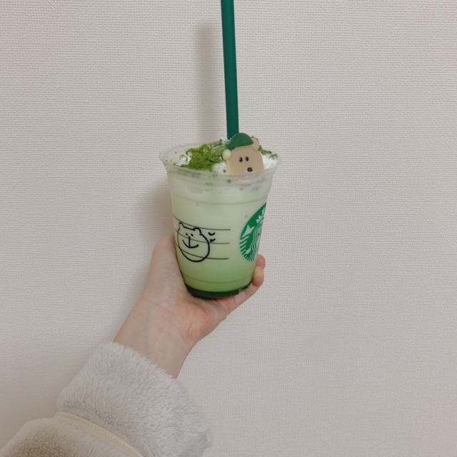 TAKE OUT したら ホイップが沈んでしまいました 😂📸