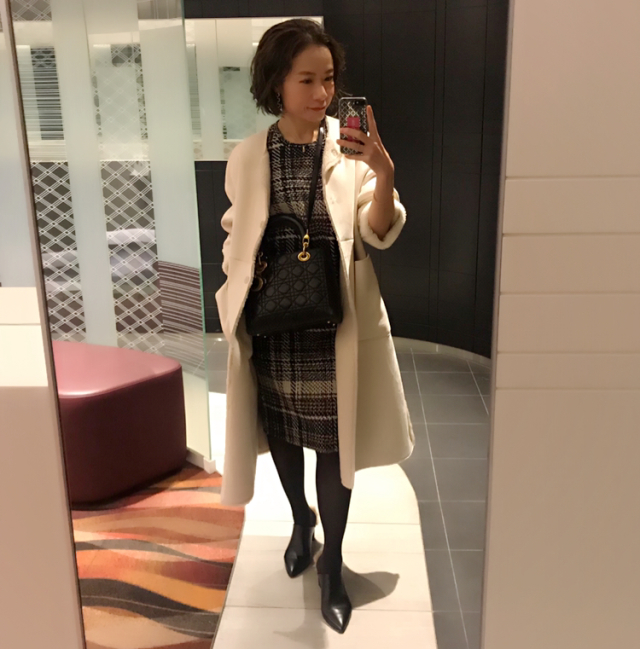 人気の理由に納得 Zaraのリバーシブルボアコートで美女組ランチ会 ファッション誌marisol マリソル Online 40代をもっとキレイに 女っぷり上々