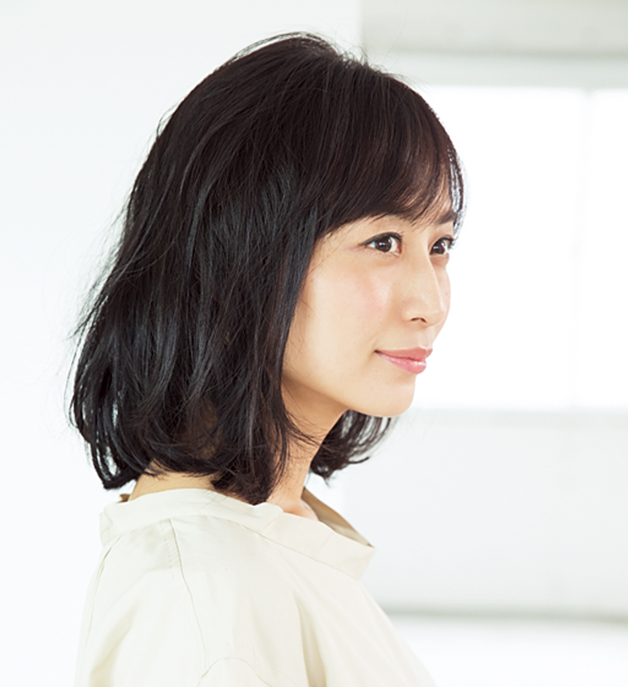 髪がぺったりしてしまうお悩みを解消。ふんわりボブヘア【40代のボブヘア】_1_2