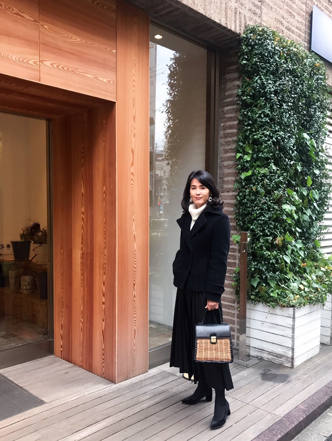 エコレザーのプリーツスカート Happy Plus ハピプラ