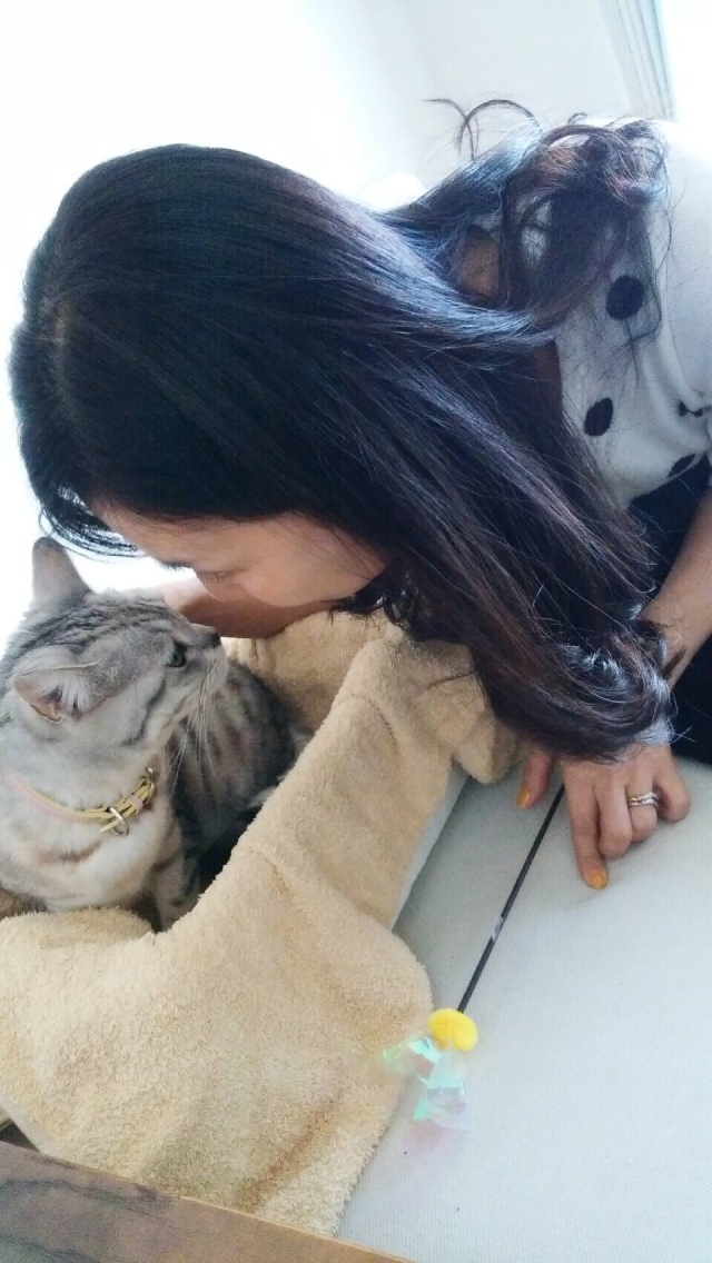 まずは、お出迎えしてくれた可愛いセイラちゃんに遊んでもらいました♡