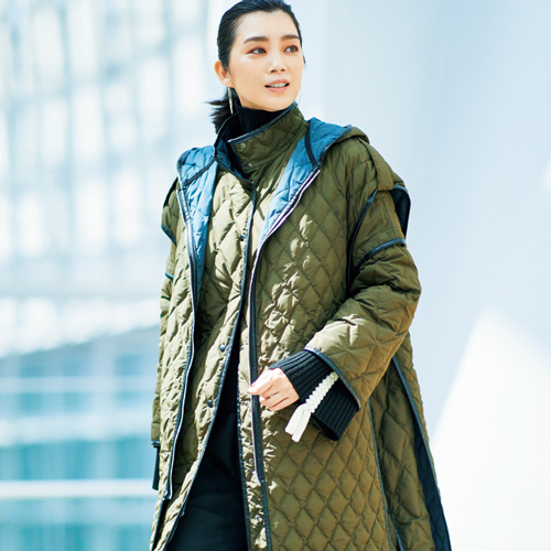 洗練キルティングコート デザインがあか抜けた 50代に似合うキルティングコート3選 Web Eclat 50代女性のためのファッション ビューティ ライフスタイル最新情報