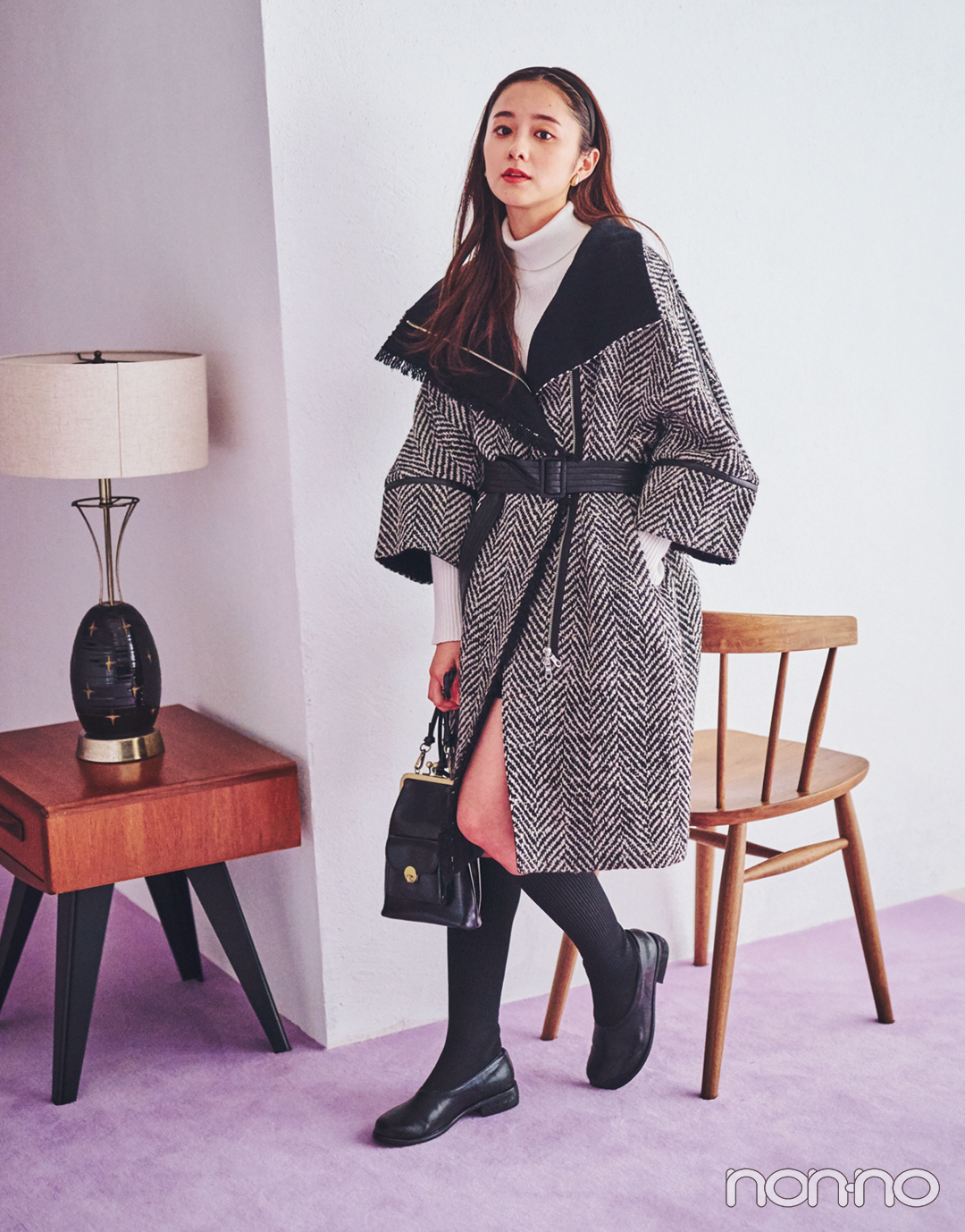 堀田真由の冬私服♡ 小物使いでレトロガールに_1_3