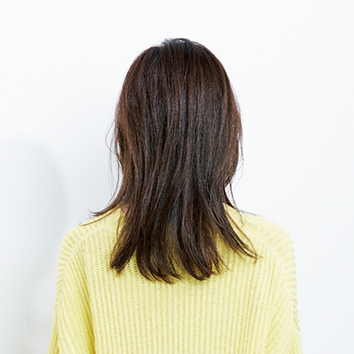 後ろから見た 40代に似合う髪型 ヘアスタイル人気ランキング9位
